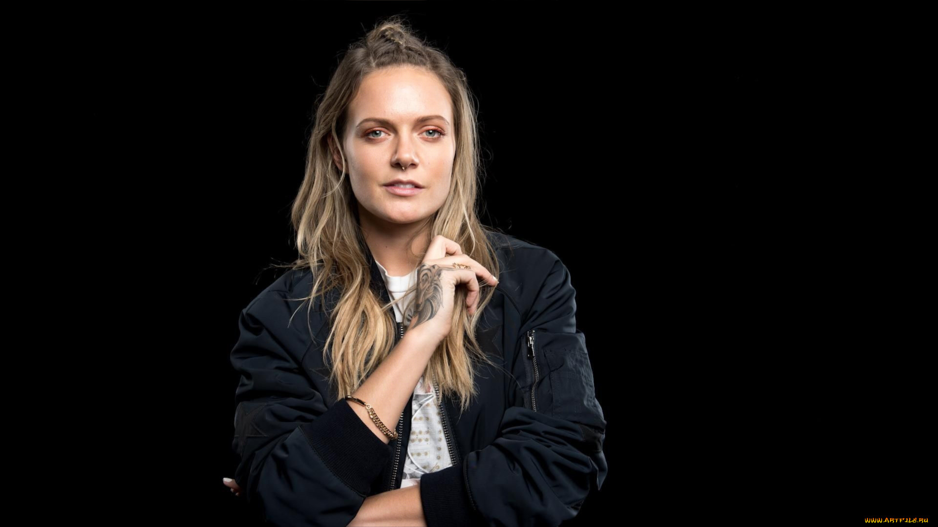 tove lo, , 